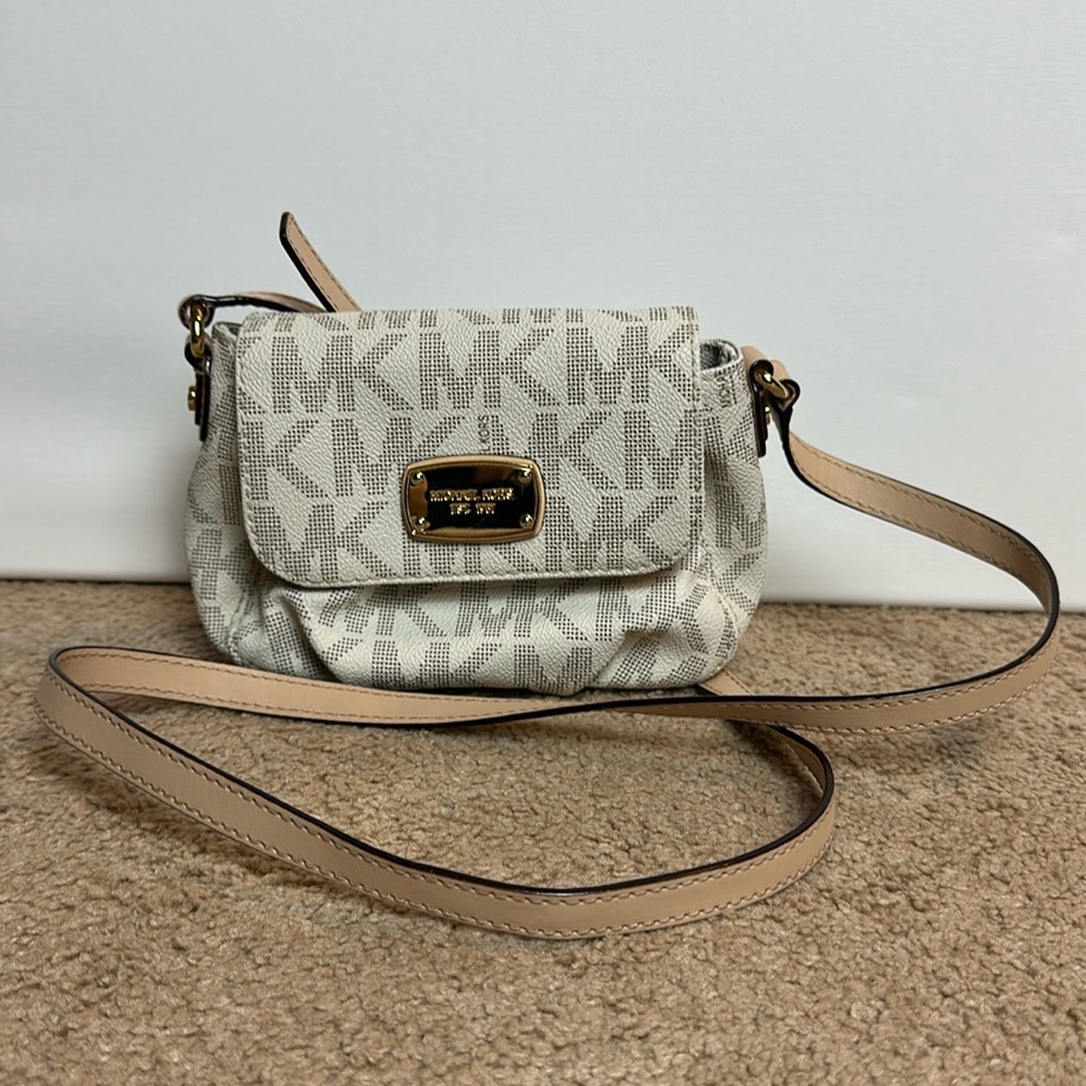 Michael Kors mini crossbody purse